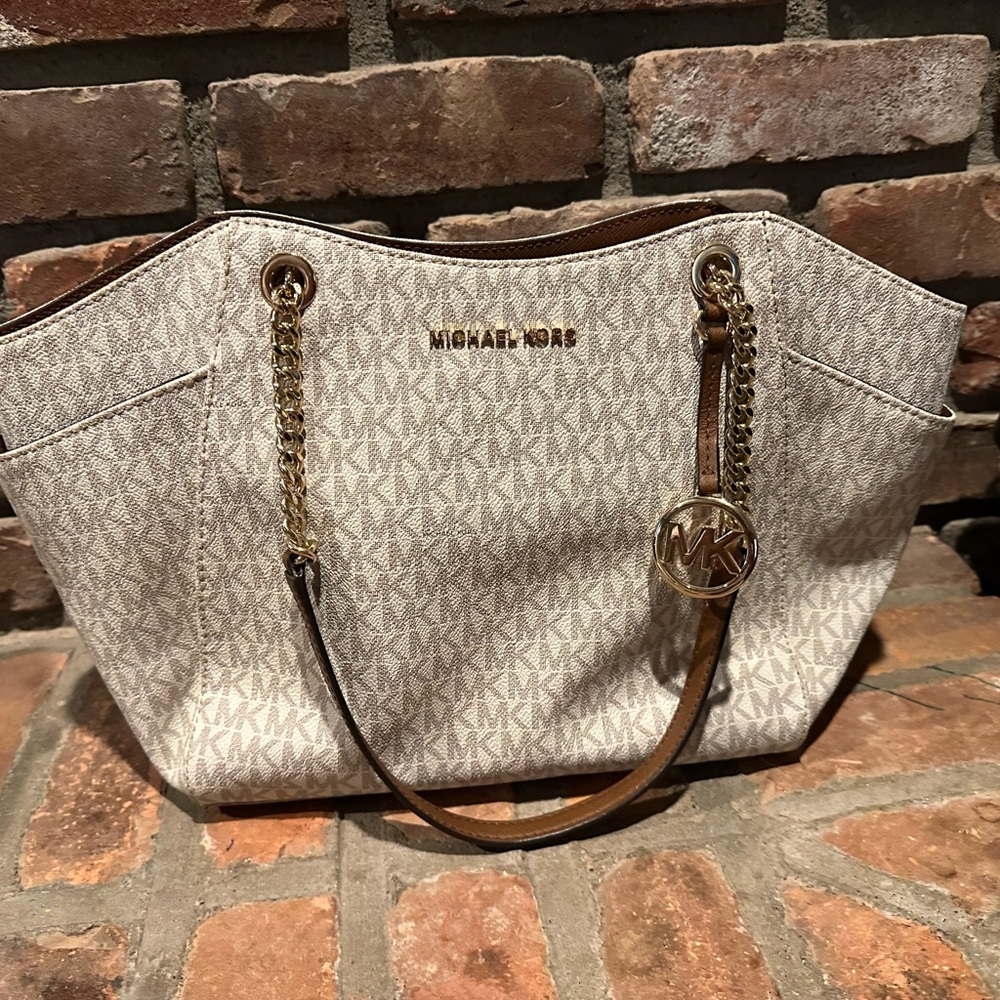 MK Purse